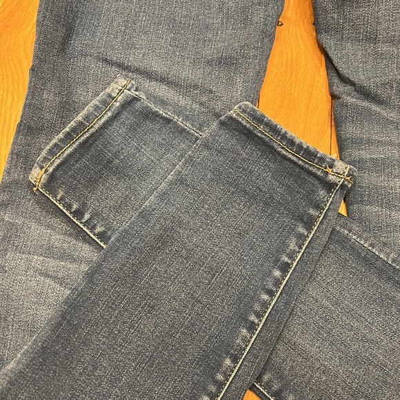 AMERICAN EAGLE || Super Hi-Rise Jegging - Picture 10 of 13